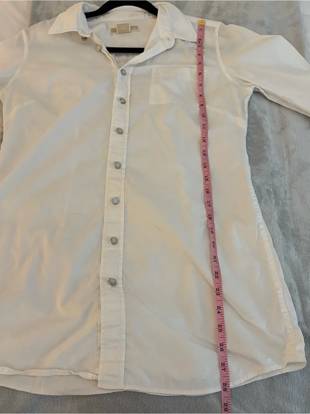 Michael Michael Kors Women’s Classic White Cotton Button-Down Shirt